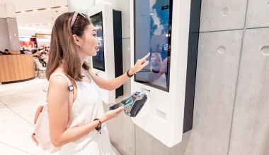 户外广告机有哪些产品特性？